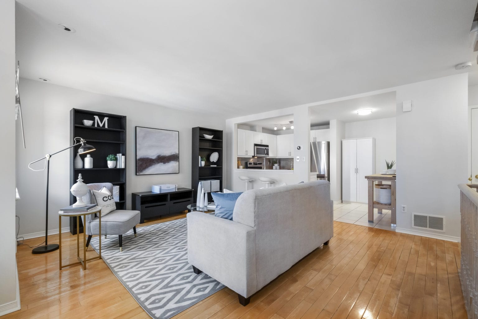 108 Finch Ave West A50, Toronto The Tanya Crepulja Team 108 Finch Ave West A50, Toronto The Tanya Crepulja Team